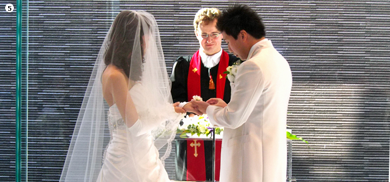 新潟モノリス,結婚,結婚式,
新潟,挙式,指輪交換